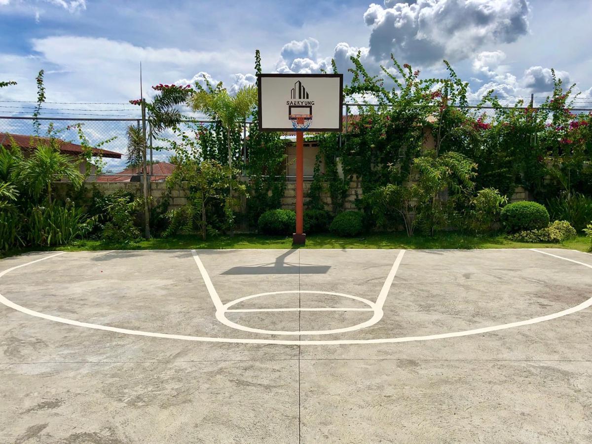 Condo W/ Balcony Near Mactan International Airport Lapu-Lapu City Exterior photo